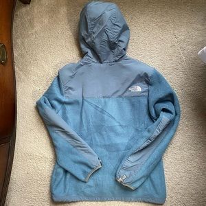 The North Face women’s jacket medium
